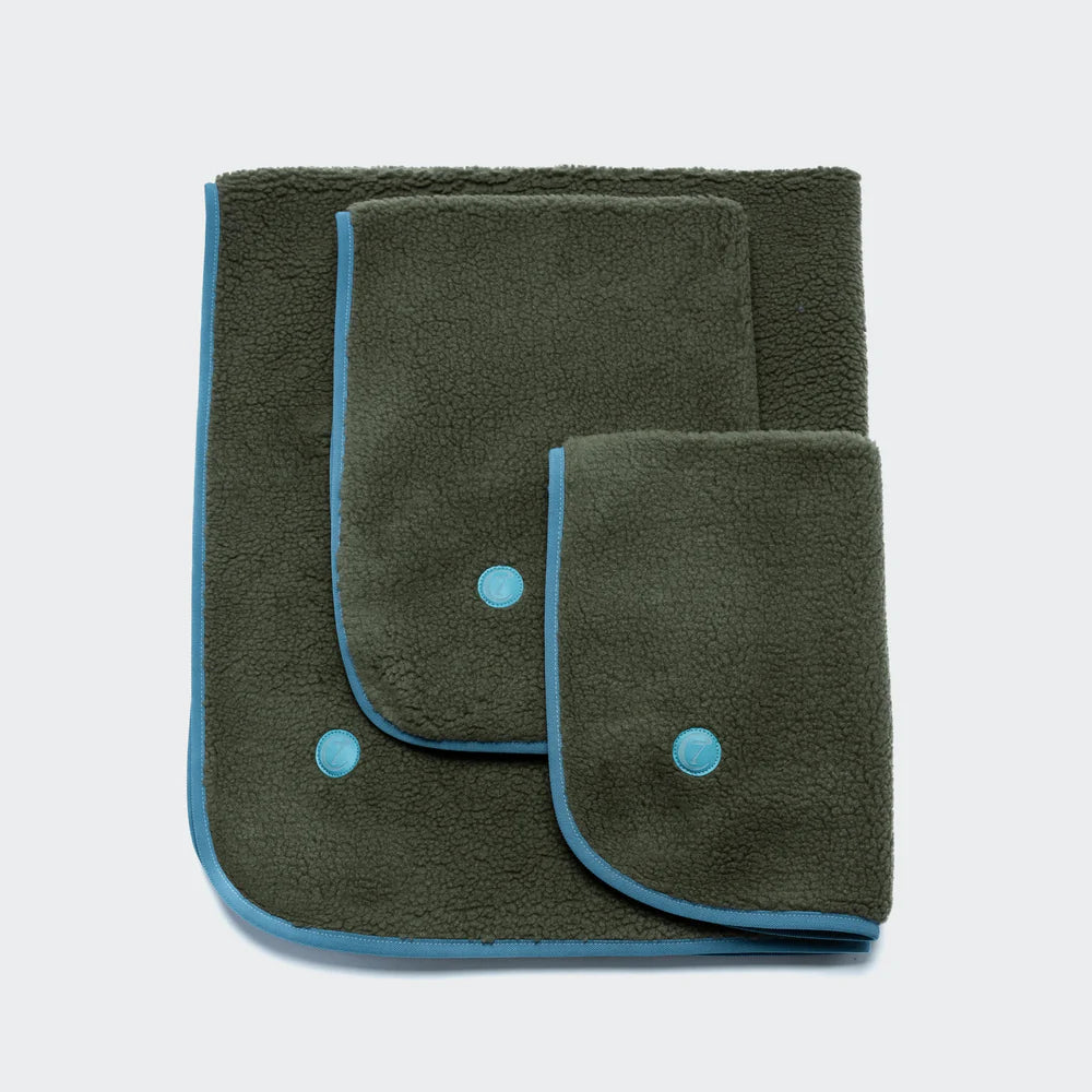 Dog Blanket Teddy olive, Cloud7