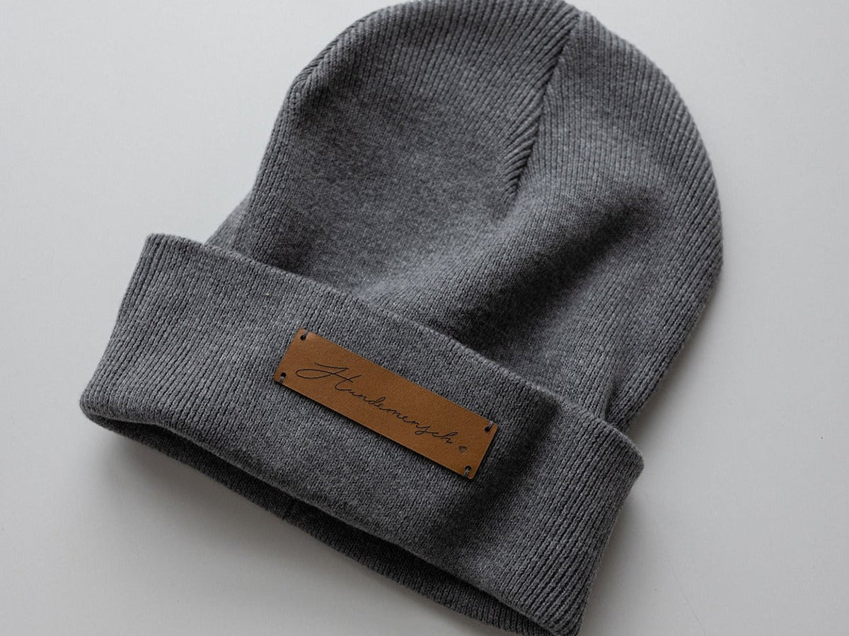 Beanie Hundemensch, Lieblingspfote